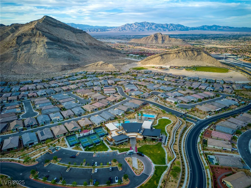 11137 Black Fire Opal, Las Vegas, NV 89138