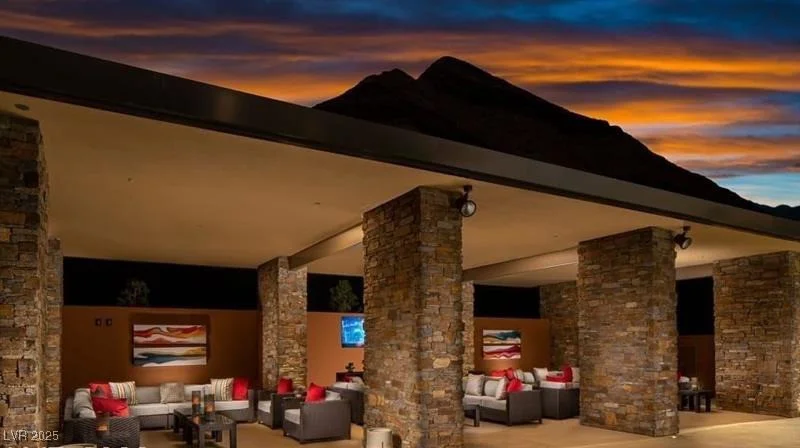 11137 Black Fire Opal, Las Vegas, NV 89138