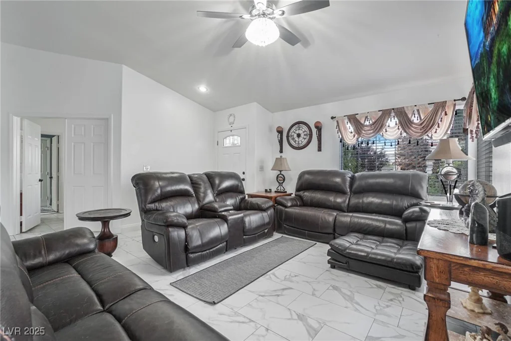 182 Horizon View, Henderson, NV 89015