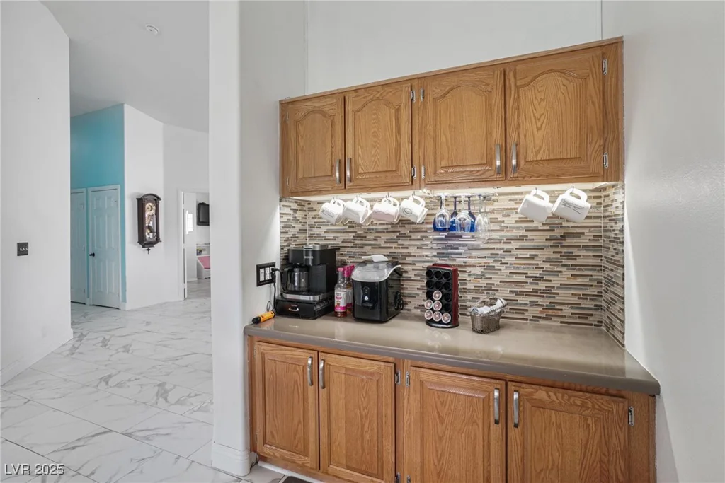 182 Horizon View, Henderson, NV 89015
