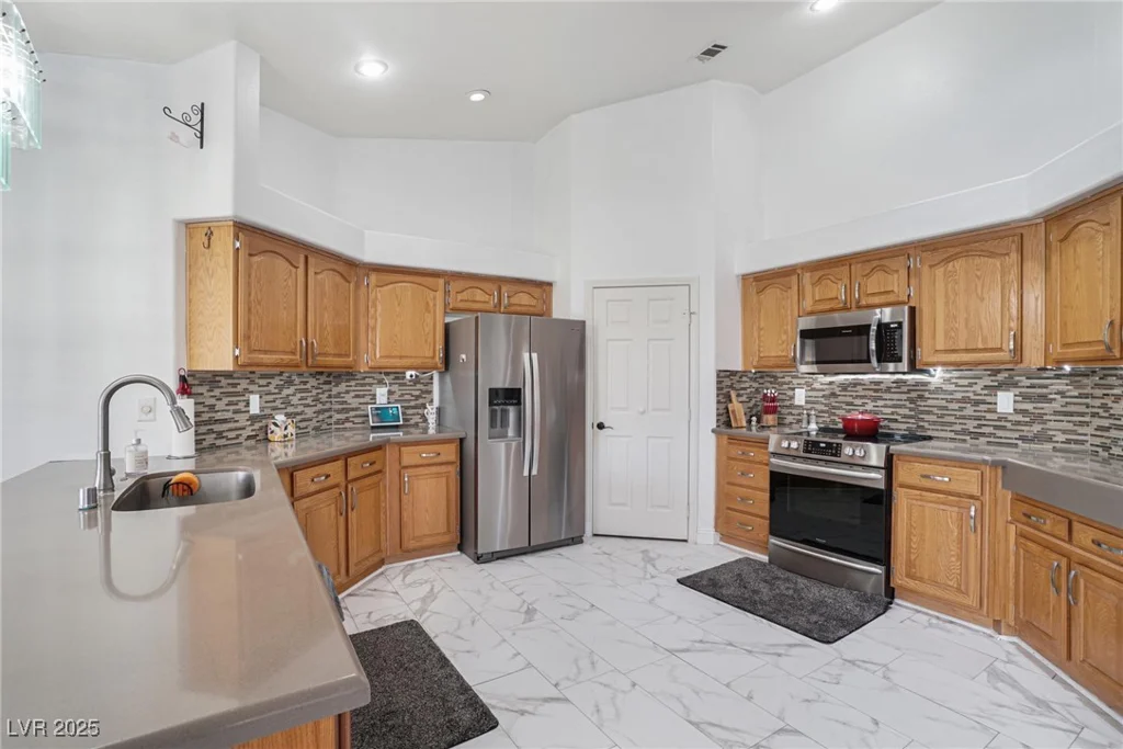 182 Horizon View, Henderson, NV 89015