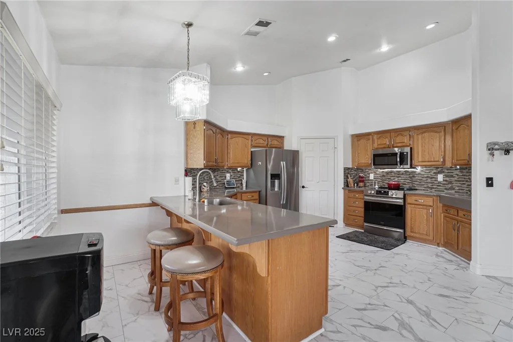 182 Horizon View, Henderson, NV 89015