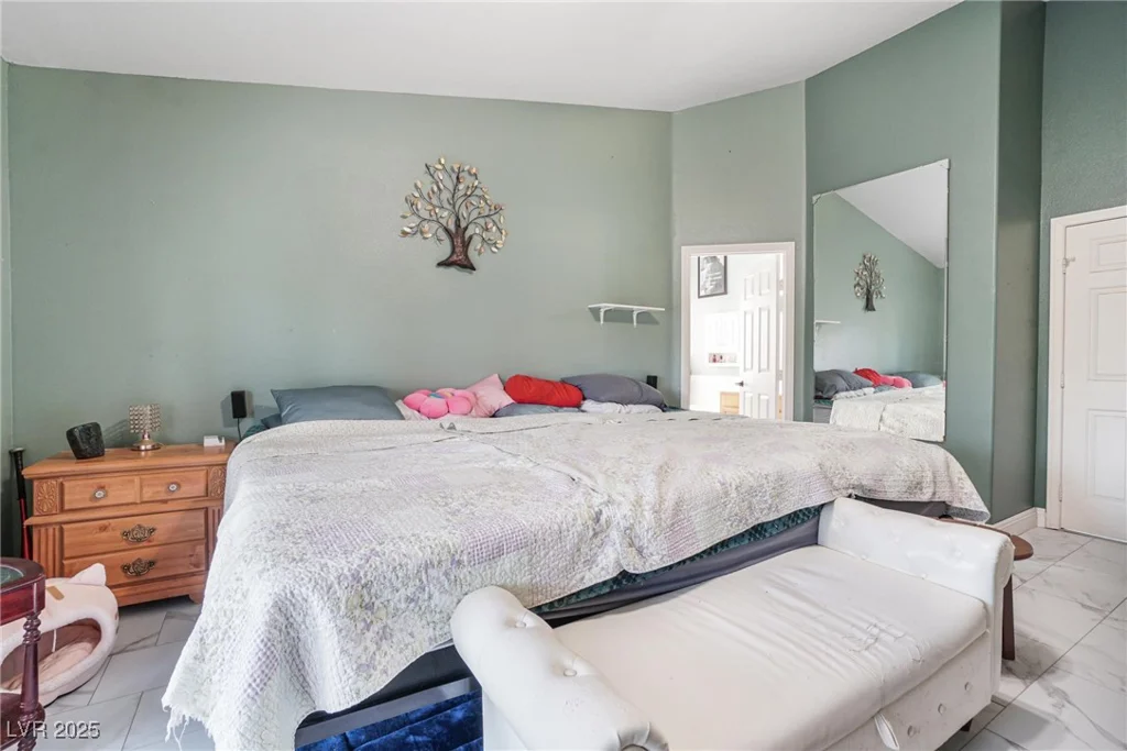 182 Horizon View, Henderson, NV 89015