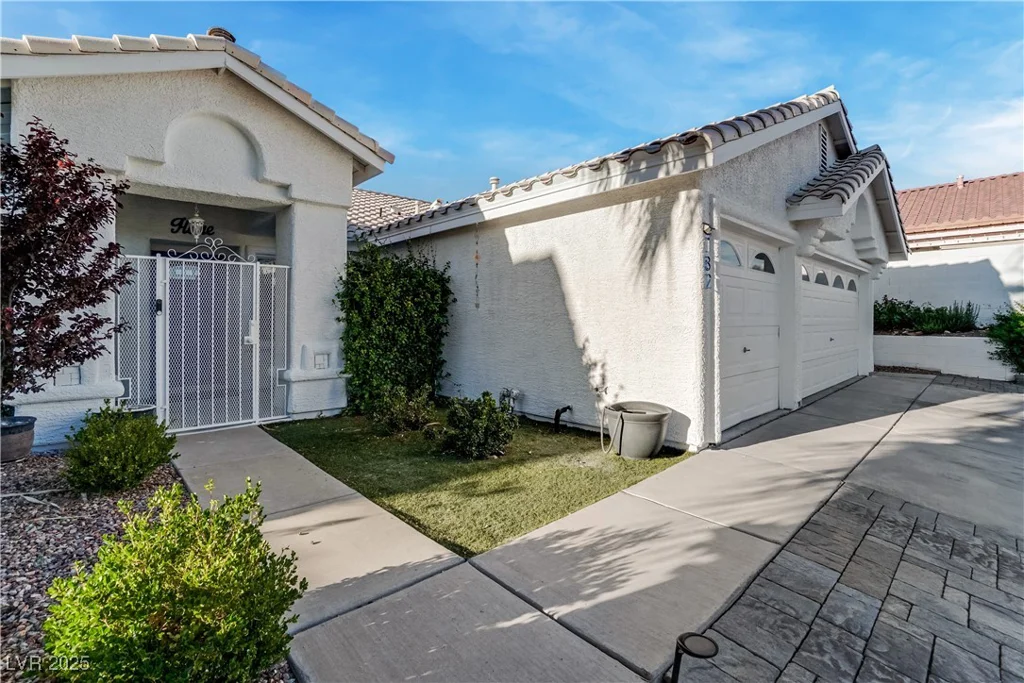 182 Horizon View, Henderson, NV 89015