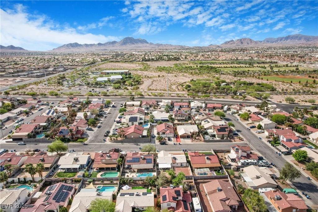 182 Horizon View, Henderson, NV 89015