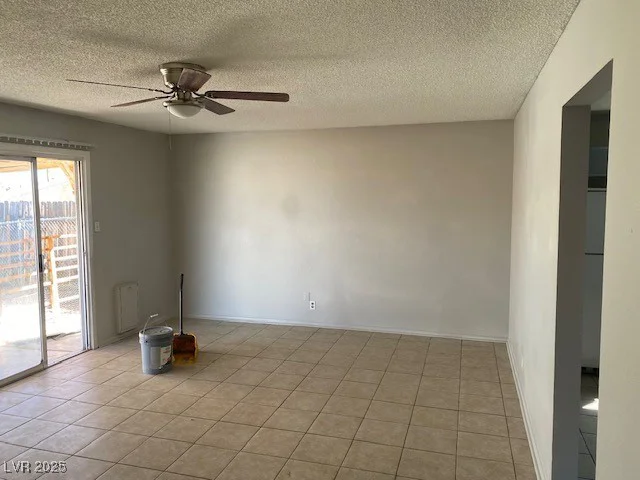 709 Scholl, Las Vegas, NV 89107