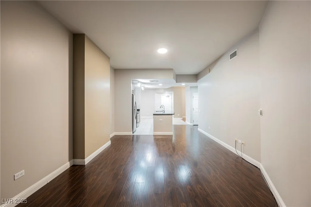 200 Sahara, Las Vegas, NV 89102