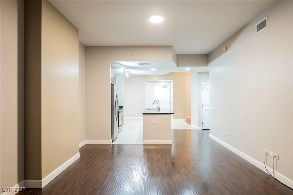 200 Sahara, Las Vegas, NV 89102