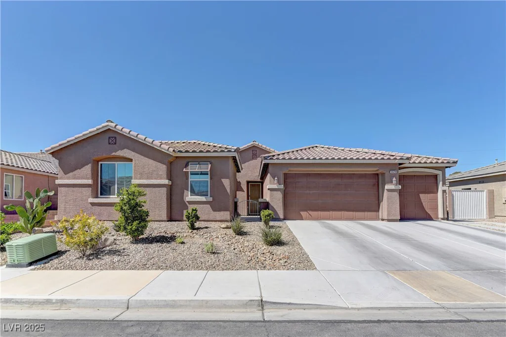 5629 Portage Lake, Las Vegas, NV 89130