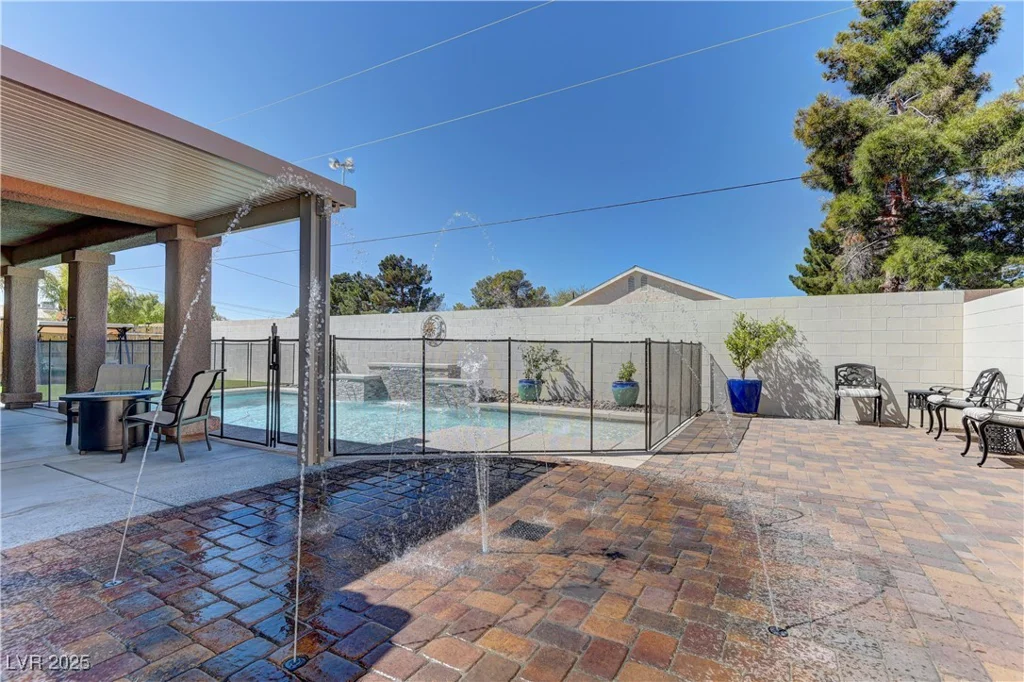 5629 Portage Lake, Las Vegas, NV 89130