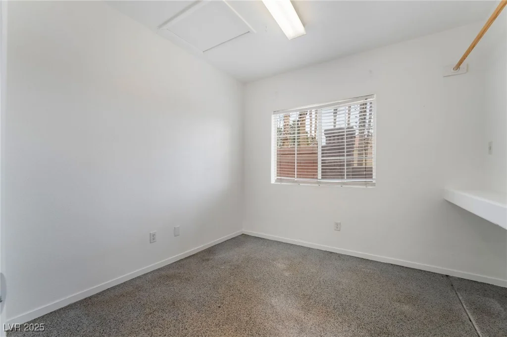6654 Coronado Crest, Las Vegas, NV 89139
