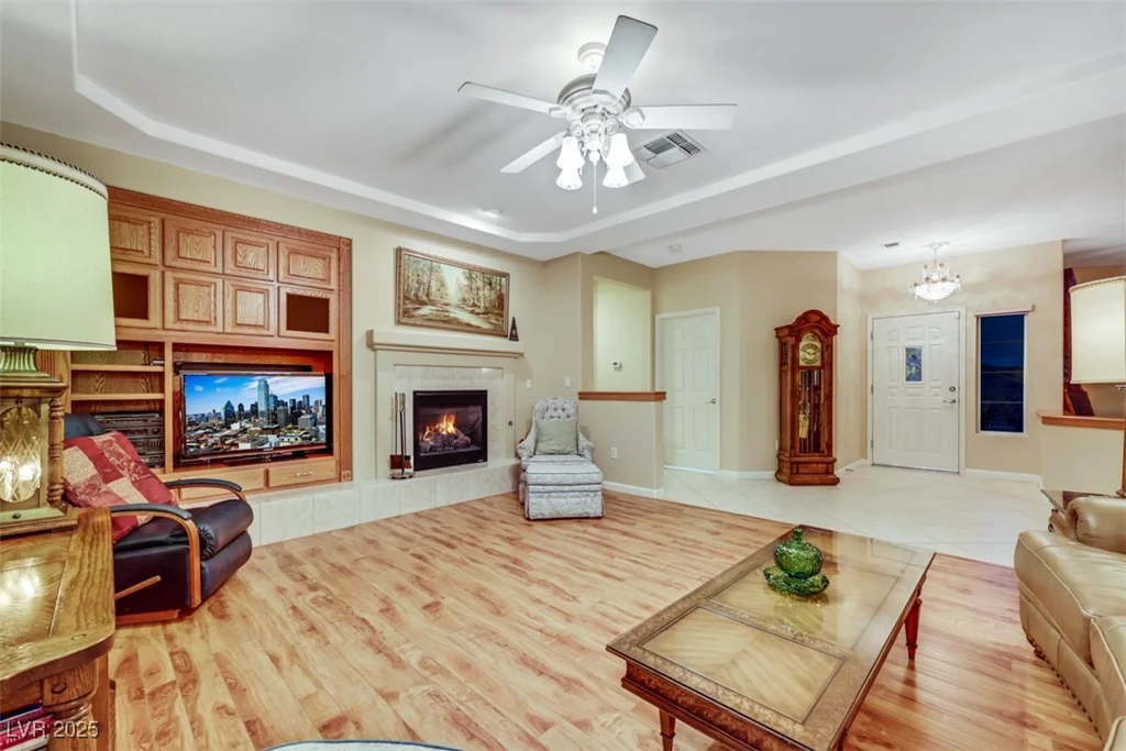 1960 Oliver Springs, Henderson, NV 89052