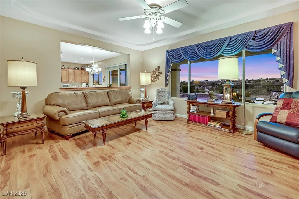 1960 Oliver Springs, Henderson, NV 89052