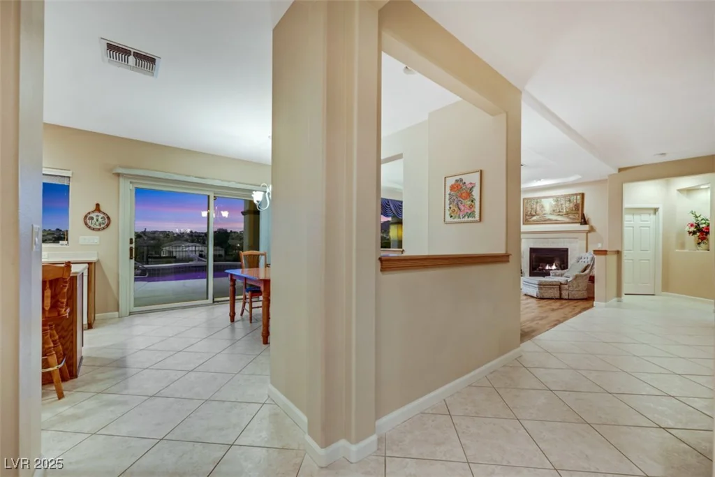 1960 Oliver Springs, Henderson, NV 89052