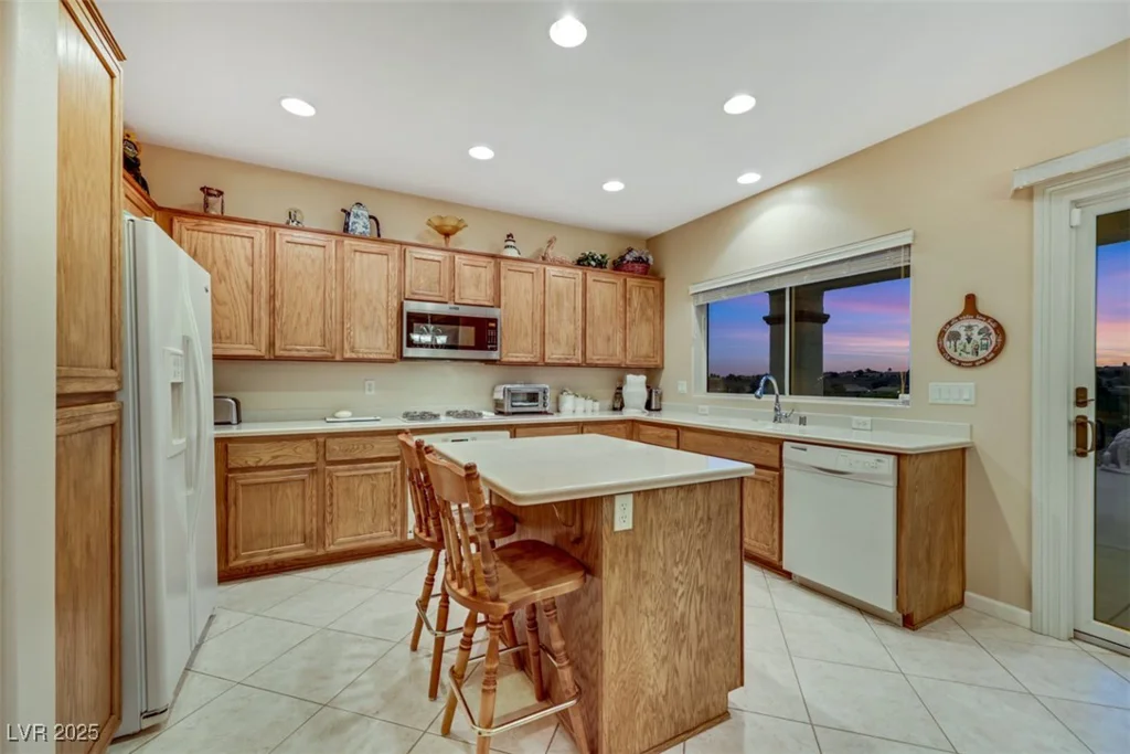 1960 Oliver Springs, Henderson, NV 89052