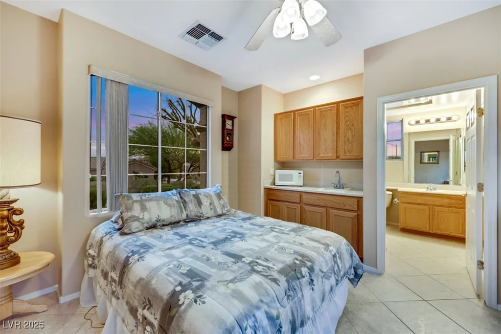 1960 Oliver Springs, Henderson, NV 89052