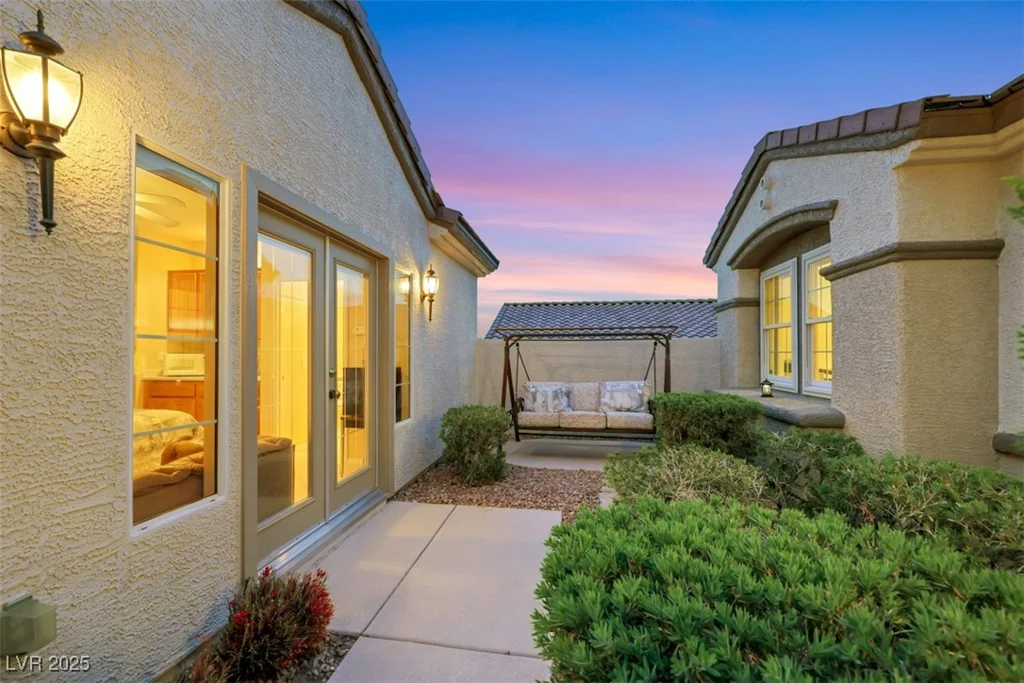 1960 Oliver Springs, Henderson, NV 89052