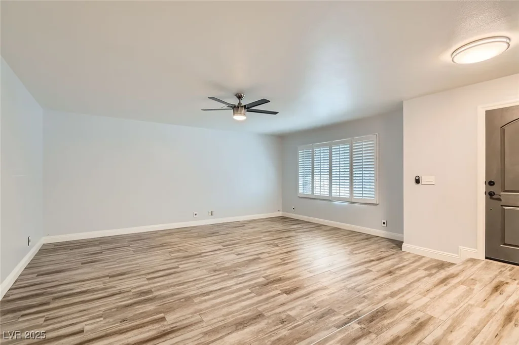 4347 Mojave, Las Vegas, NV 89121