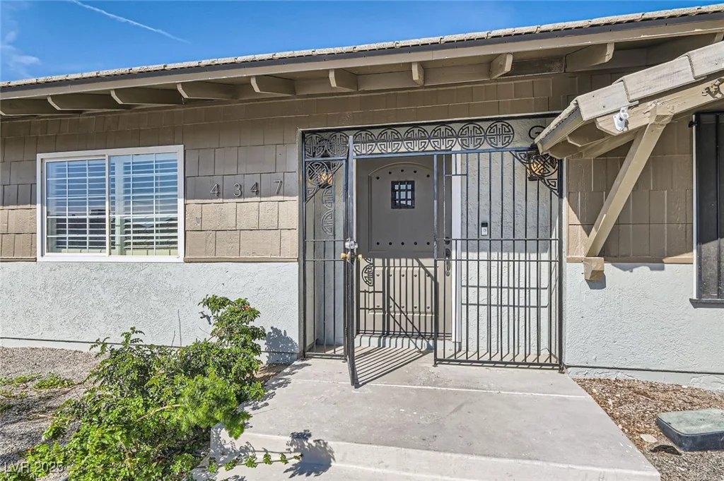 4347 Mojave, Las Vegas, NV 89121