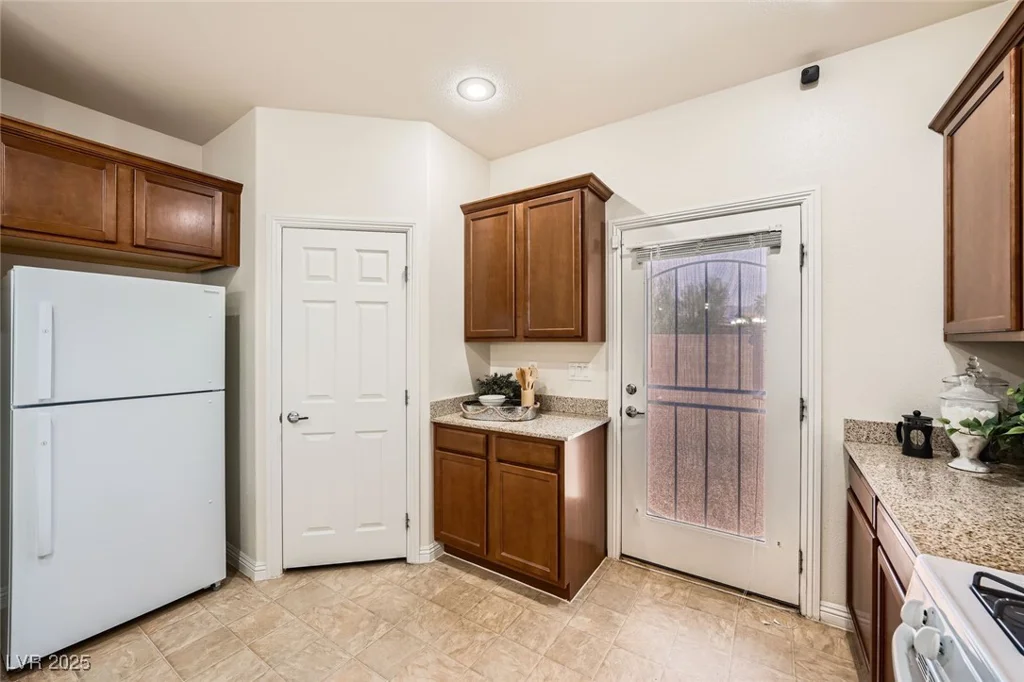 6153 Sea Cliff Cove, North Las Vegas, NV 89031