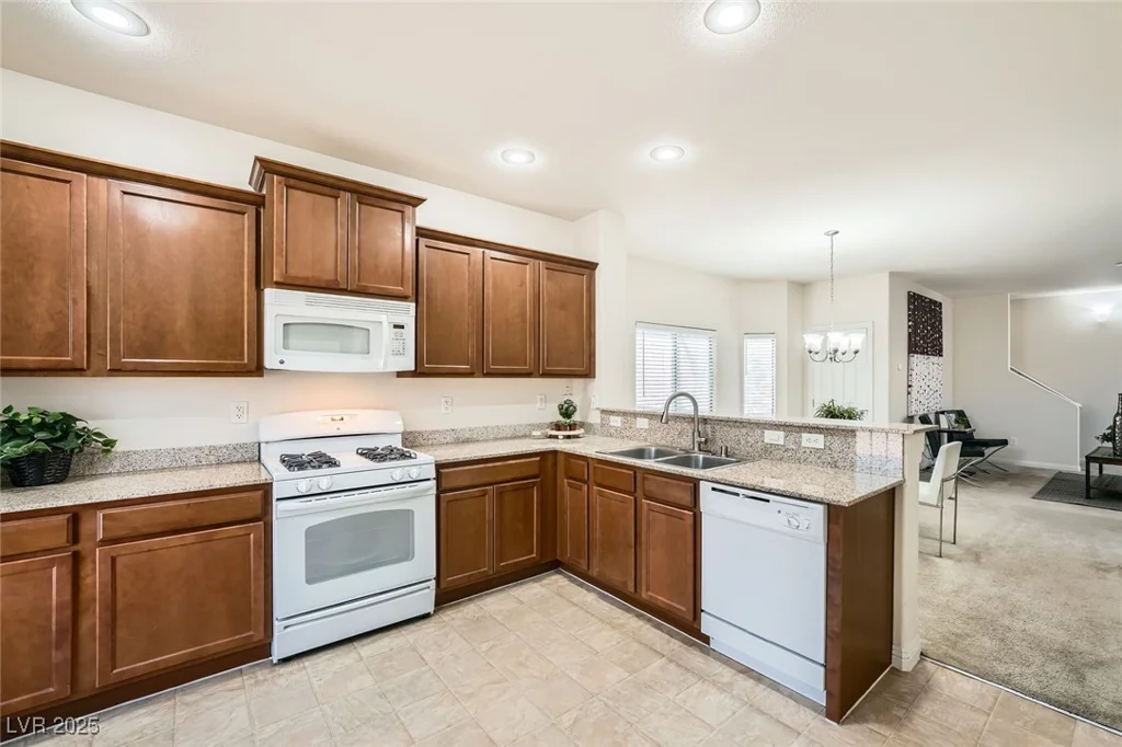 6153 Sea Cliff Cove, North Las Vegas, NV 89031