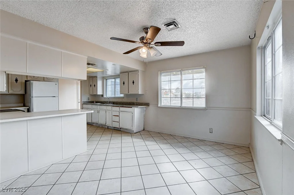 5620 Pinecone, Las Vegas, NV 89108