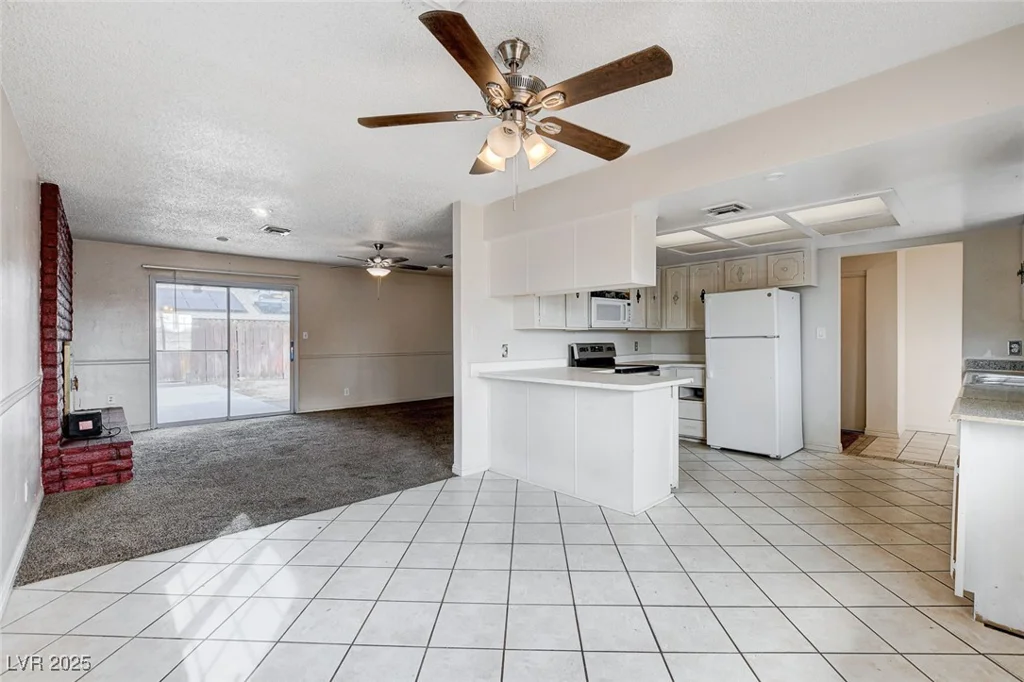 5620 Pinecone, Las Vegas, NV 89108