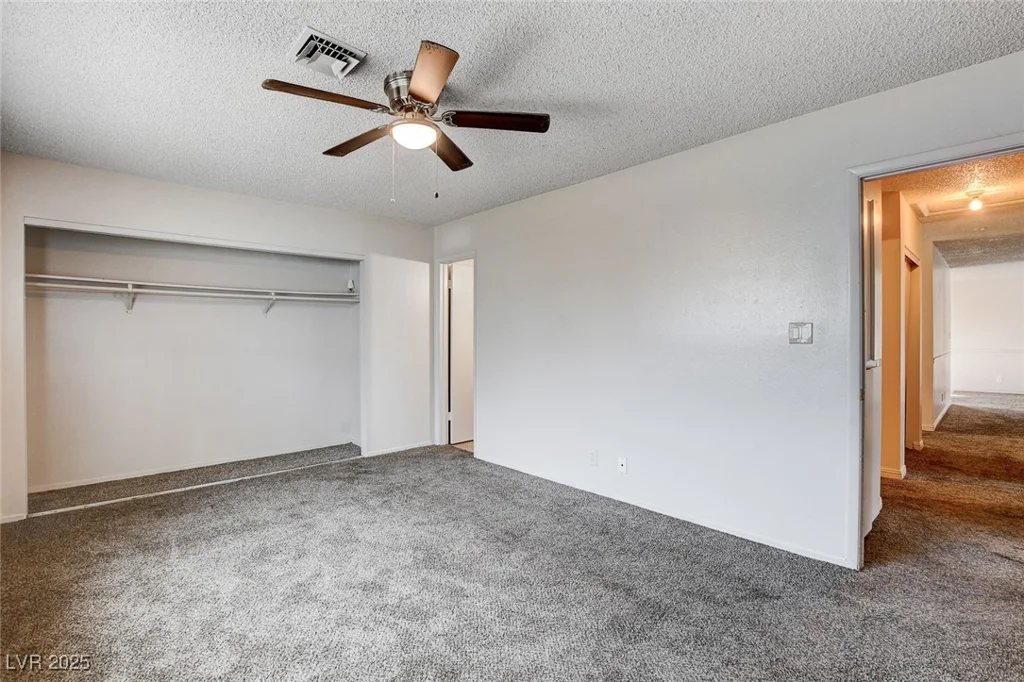 5620 Pinecone, Las Vegas, NV 89108