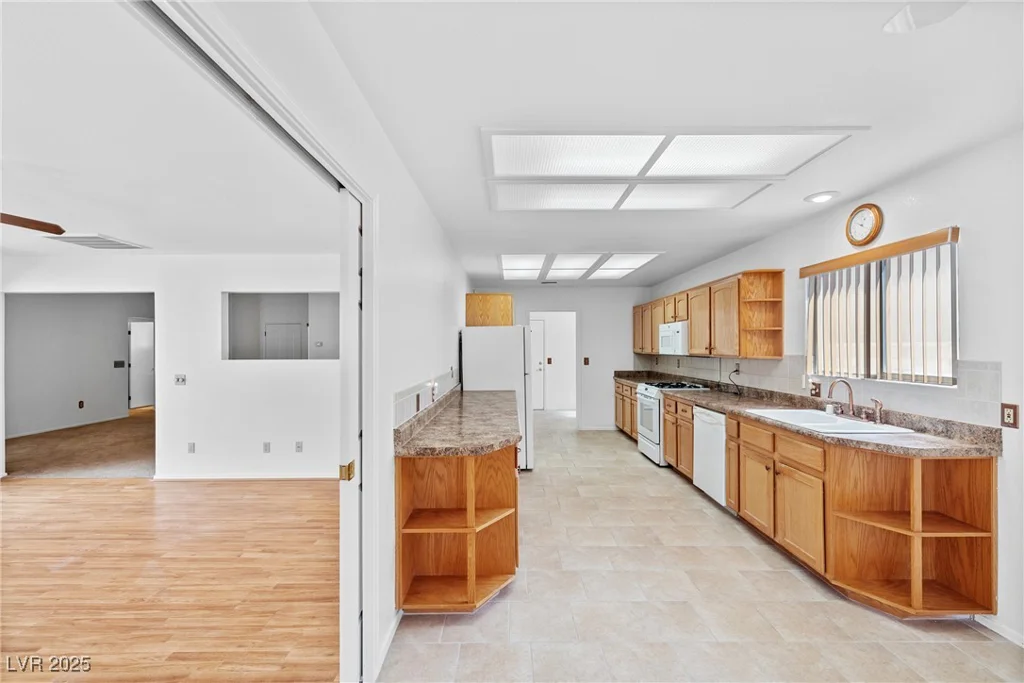 3021 Lotus Hill, Las Vegas, NV 89134