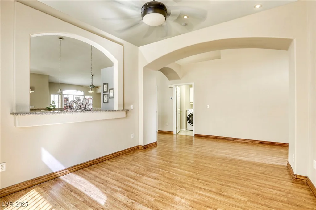 9664 Emeraude, Las Vegas, NV 89147
