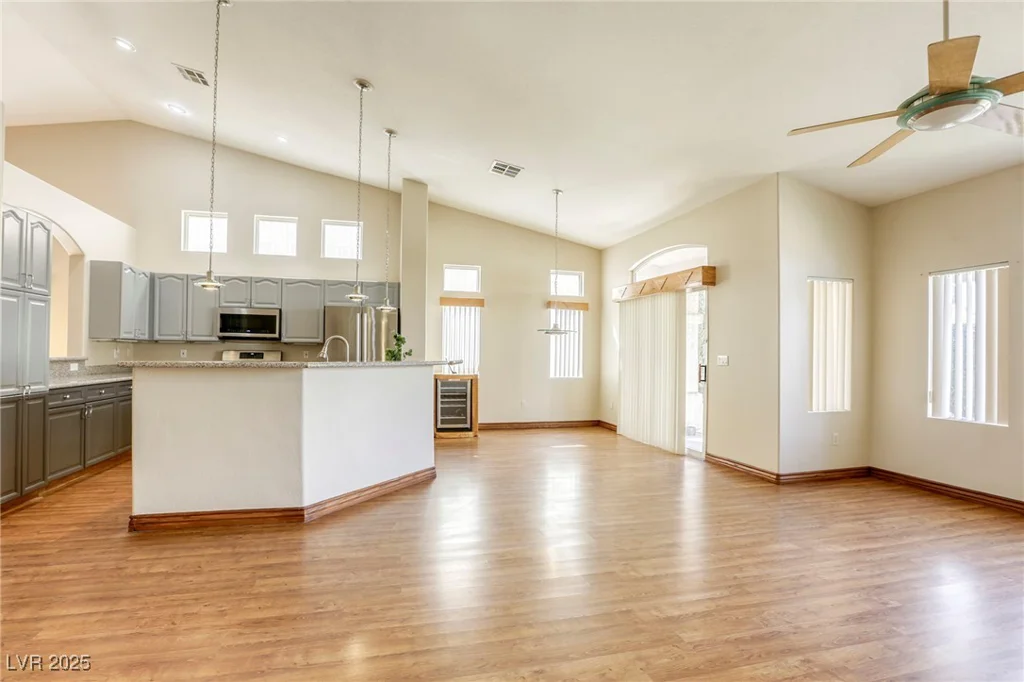 9664 Emeraude, Las Vegas, NV 89147