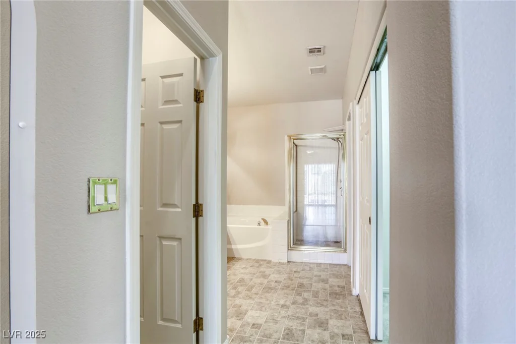 9664 Emeraude, Las Vegas, NV 89147