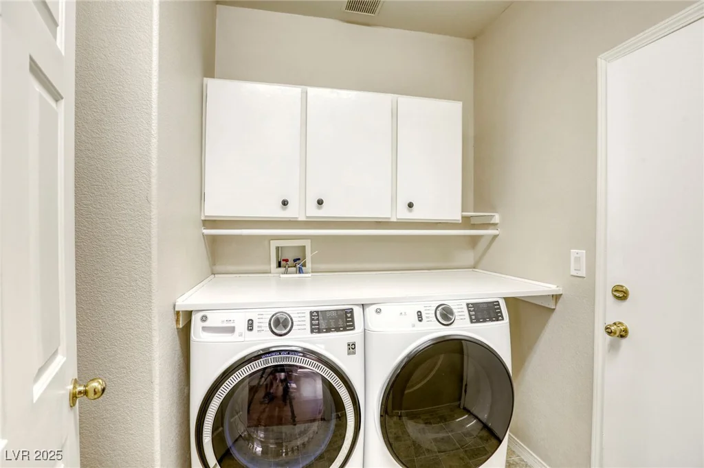 9664 Emeraude, Las Vegas, NV 89147