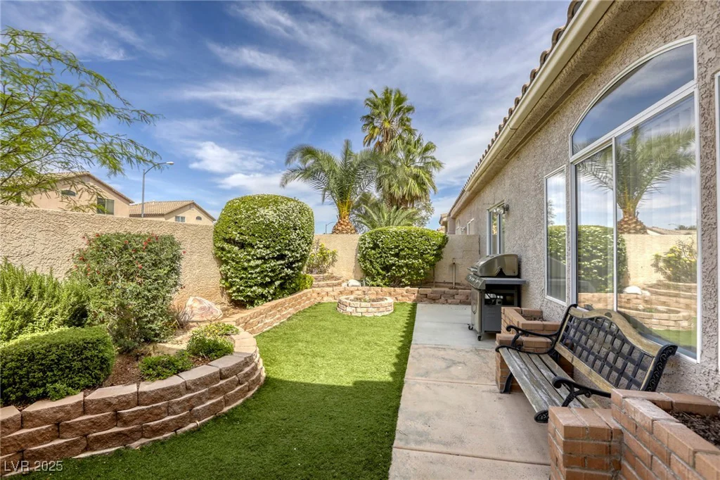 9664 Emeraude, Las Vegas, NV 89147