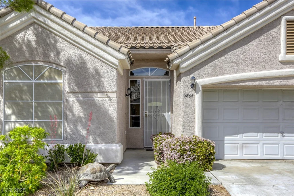 9664 Emeraude, Las Vegas, NV 89147