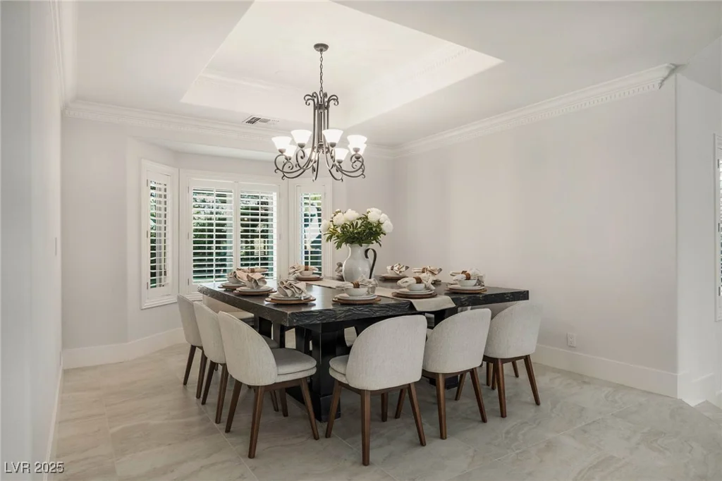 5860 Campbell, Las Vegas, NV 89149