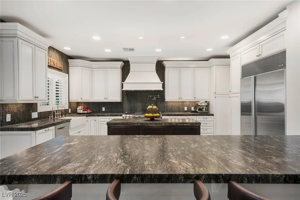 5860 Campbell, Las Vegas, NV 89149