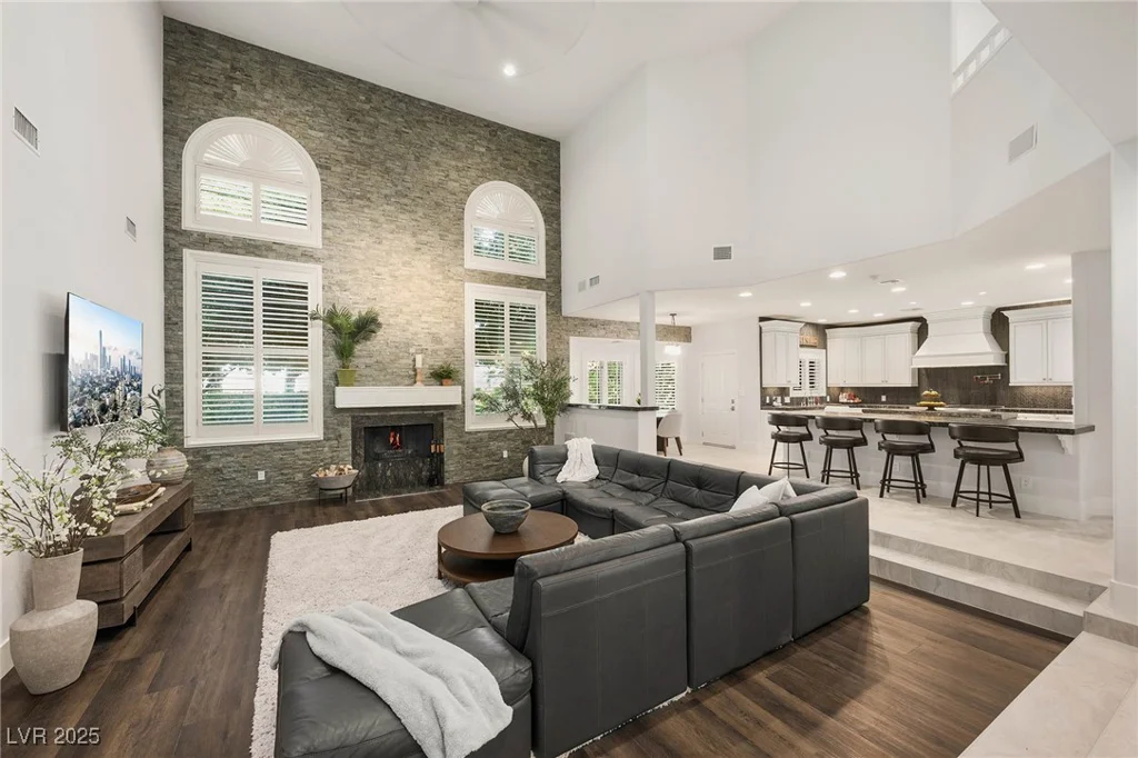 5860 Campbell, Las Vegas, NV 89149