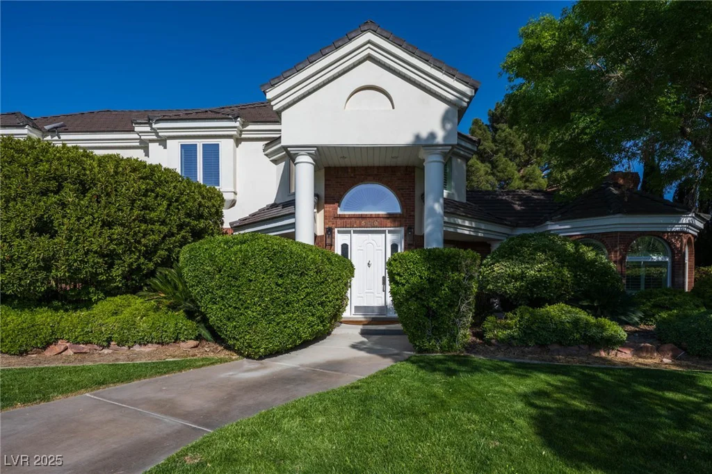 5860 Campbell, Las Vegas, NV 89149