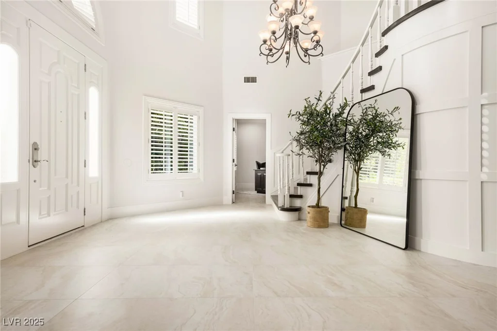5860 Campbell, Las Vegas, NV 89149