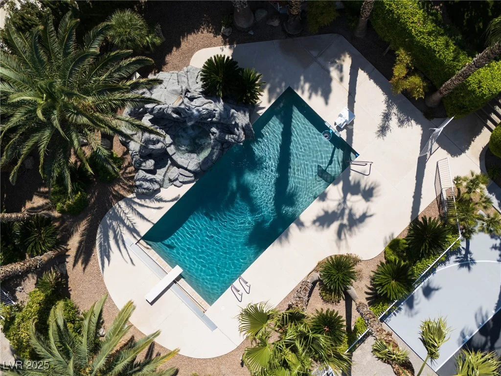 5860 Campbell, Las Vegas, NV 89149