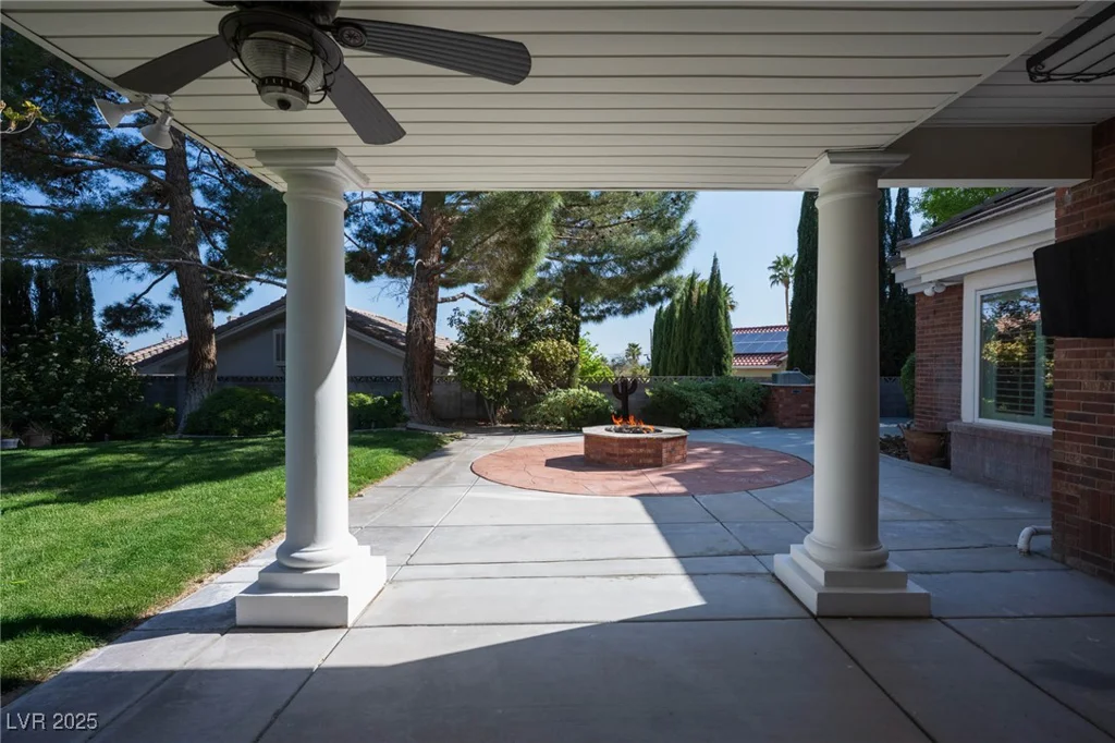 5860 Campbell, Las Vegas, NV 89149
