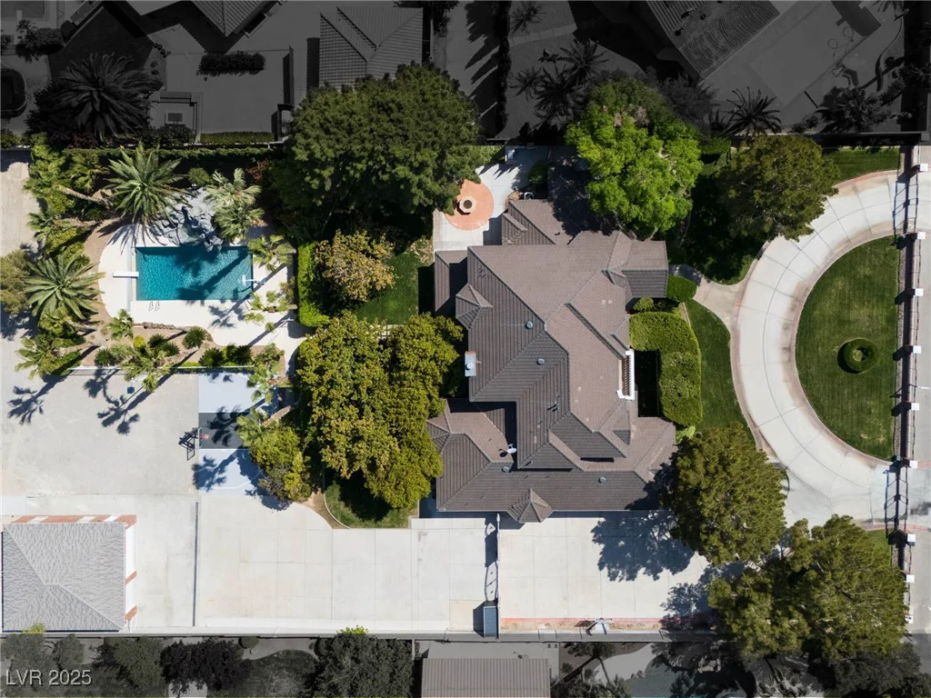5860 Campbell, Las Vegas, NV 89149