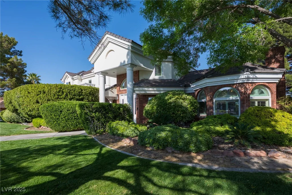 5860 Campbell, Las Vegas, NV 89149