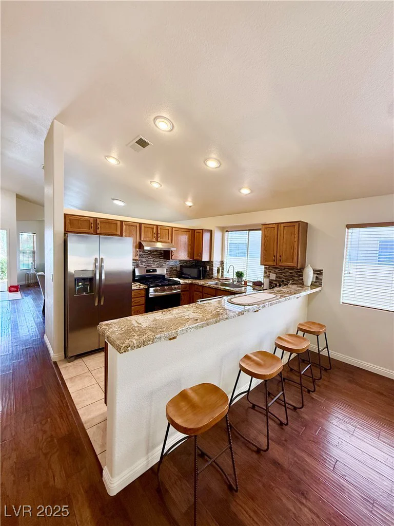 7821 Desert Bell, Las Vegas, NV 89128