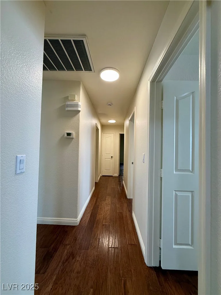 7821 Desert Bell, Las Vegas, NV 89128