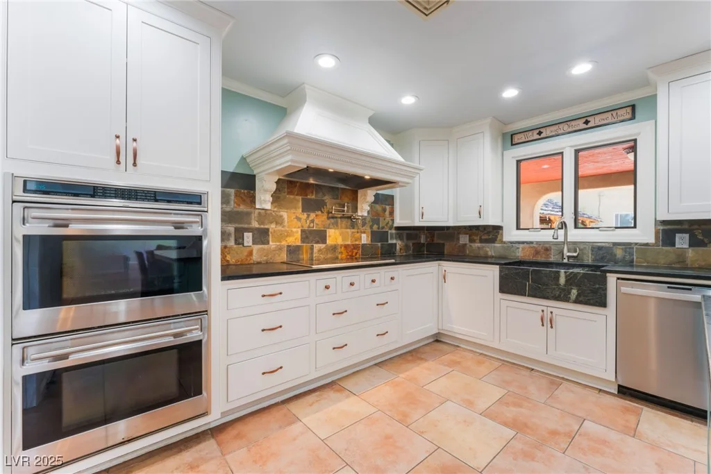 5312 Manuel, Las Vegas, NV 89149