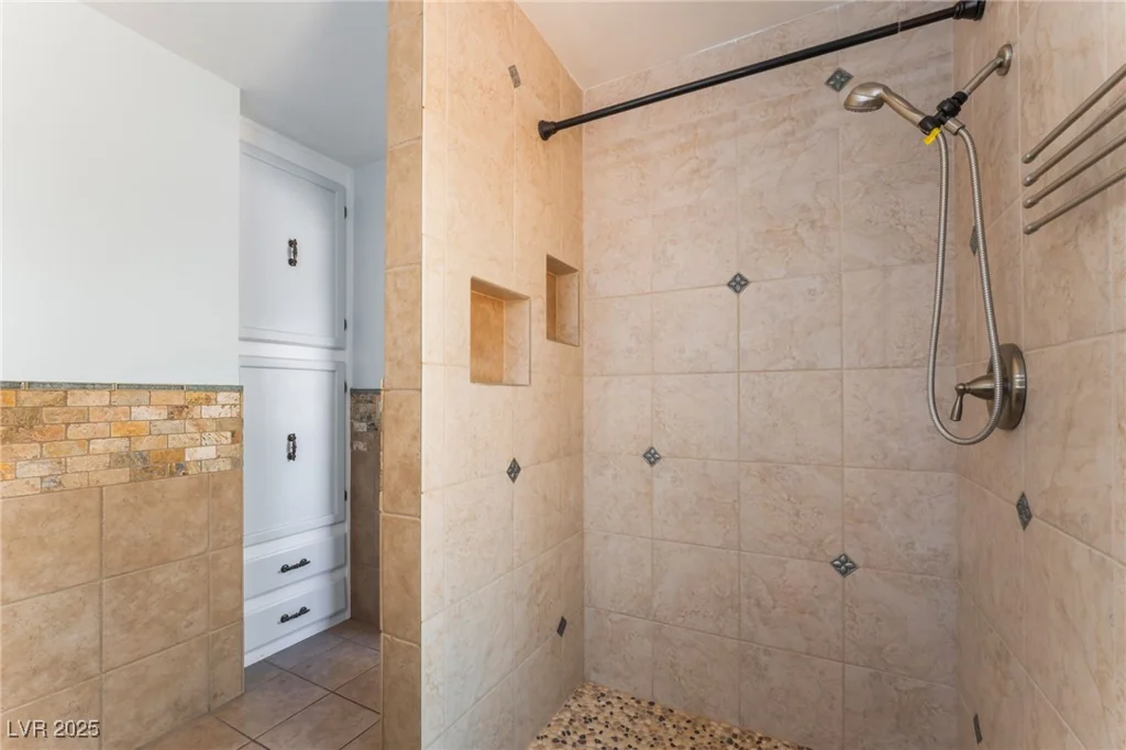 5312 Manuel, Las Vegas, NV 89149