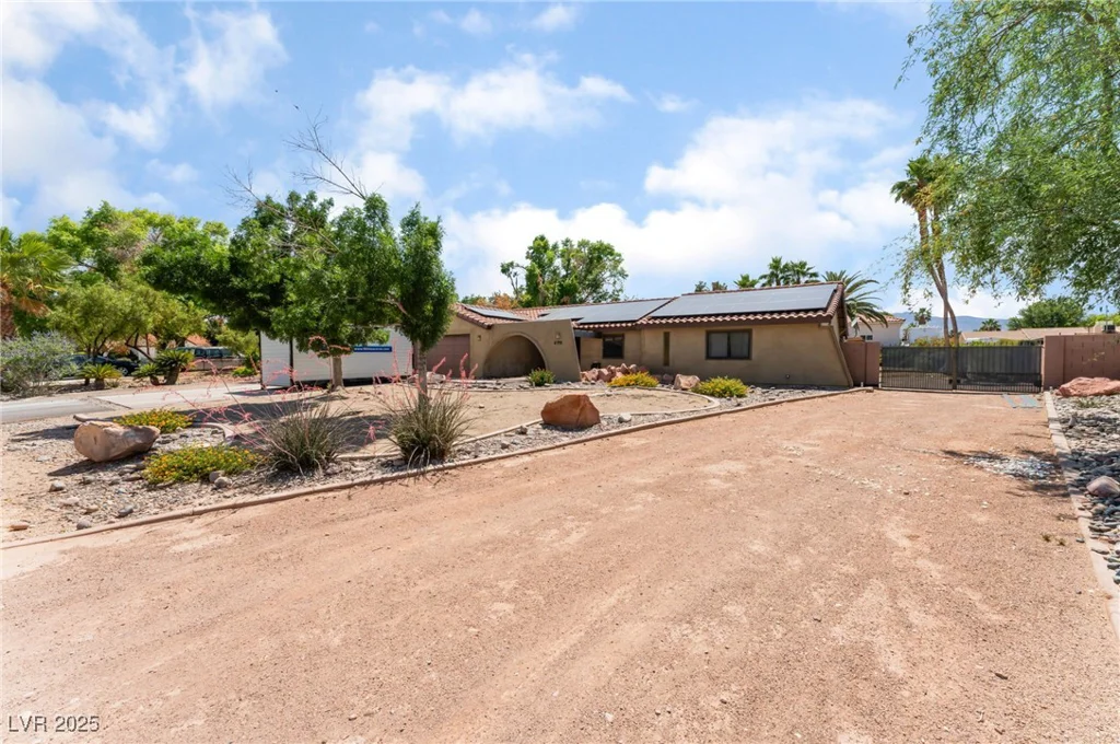 5312 Manuel, Las Vegas, NV 89149