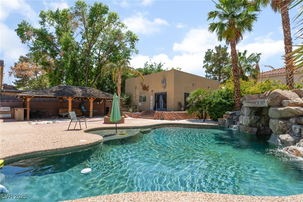 5312 Manuel, Las Vegas, NV 89149
